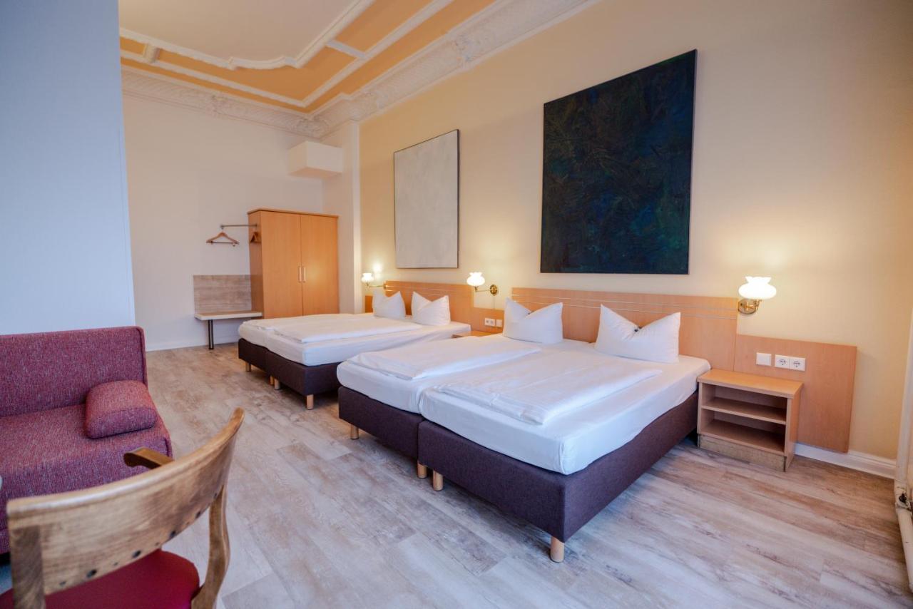 Hotel Tiergarten Berlino Esterno foto