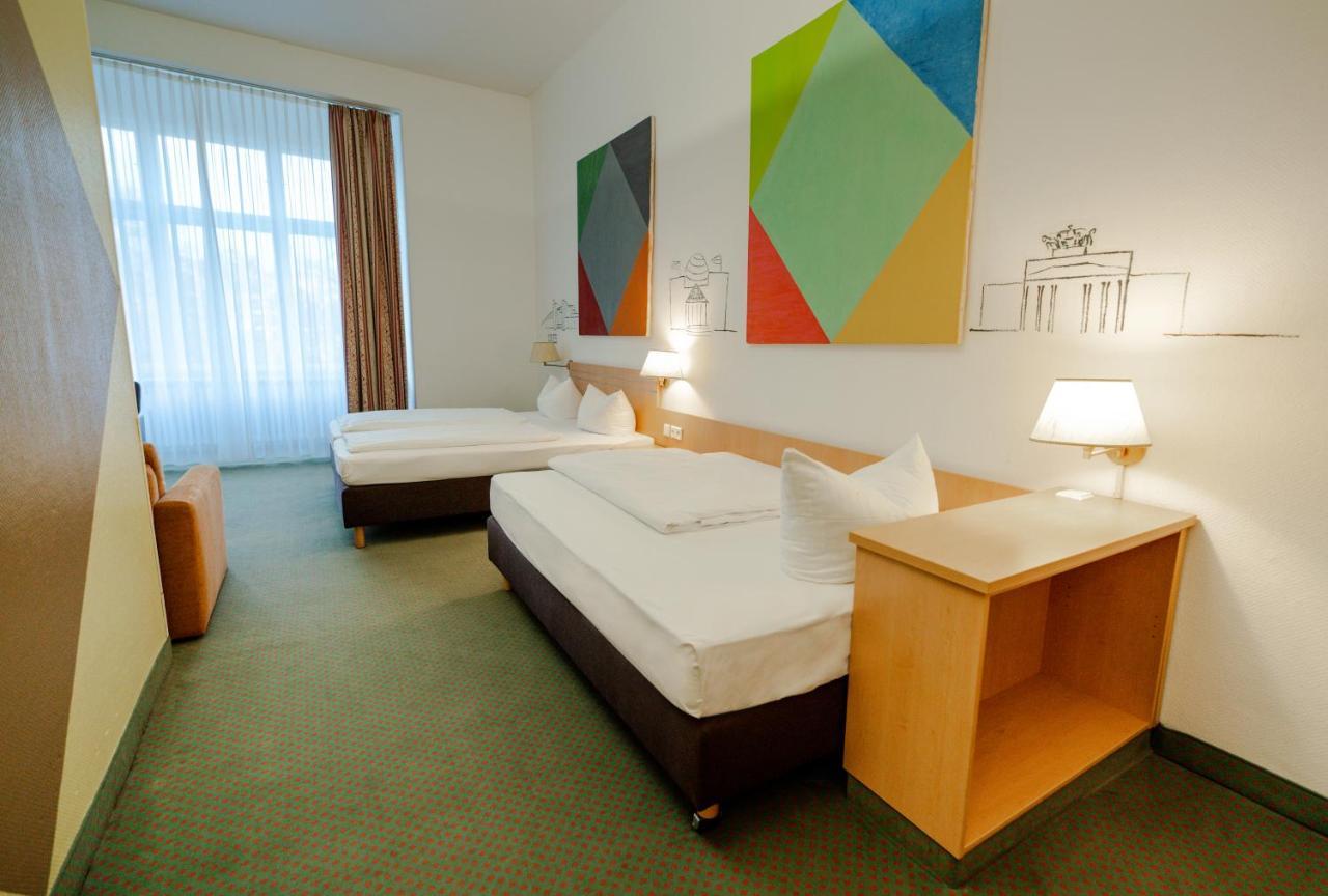 Hotel Tiergarten Berlino Esterno foto