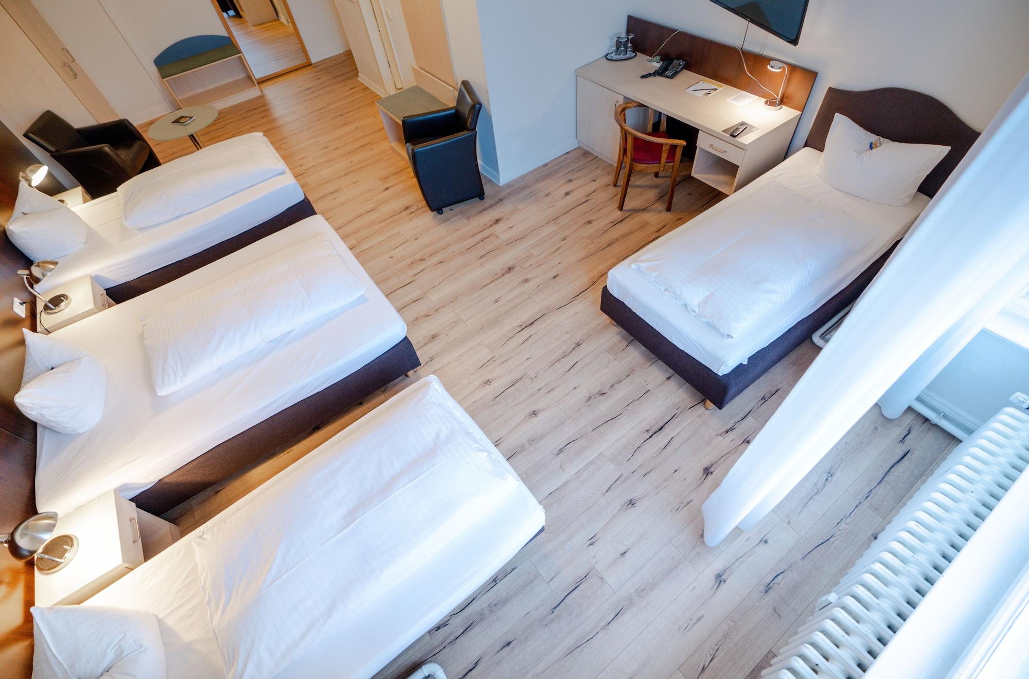 Hotel Tiergarten Berlino Esterno foto